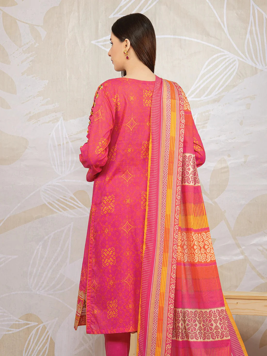 Printed Pink Lawn 3 Piece Suit Summer Collection D#718