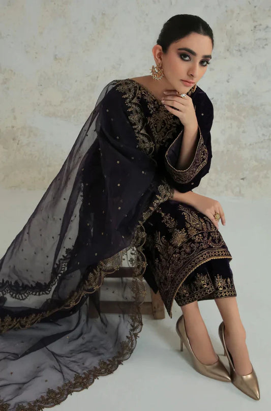 966-3PC Velvet Dress With Embroidered Organza Dupatta