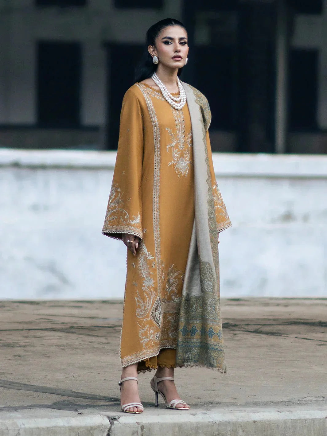 Izel Three Piece Embroidered Dhanak D-92