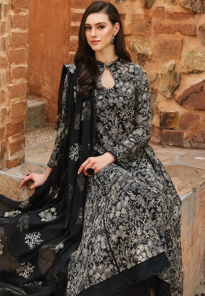 Bareeze Embroidered Lawn 3 Piece Suit jungle Bari