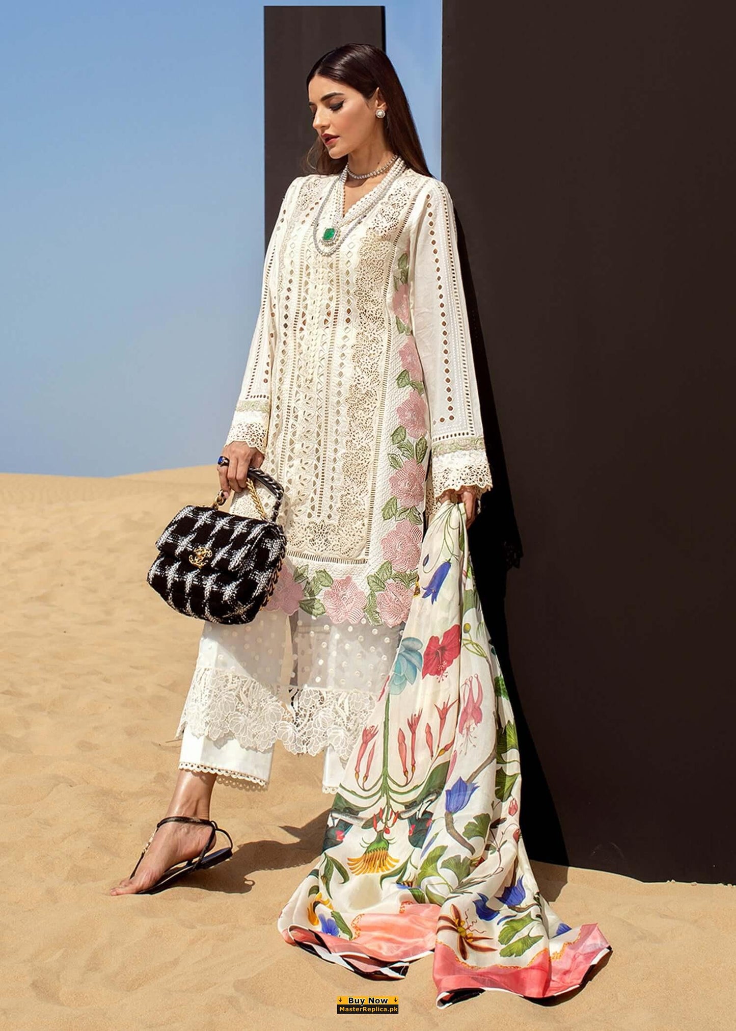 Chikenkari Dhanak Embroidered Winter Collection D-748