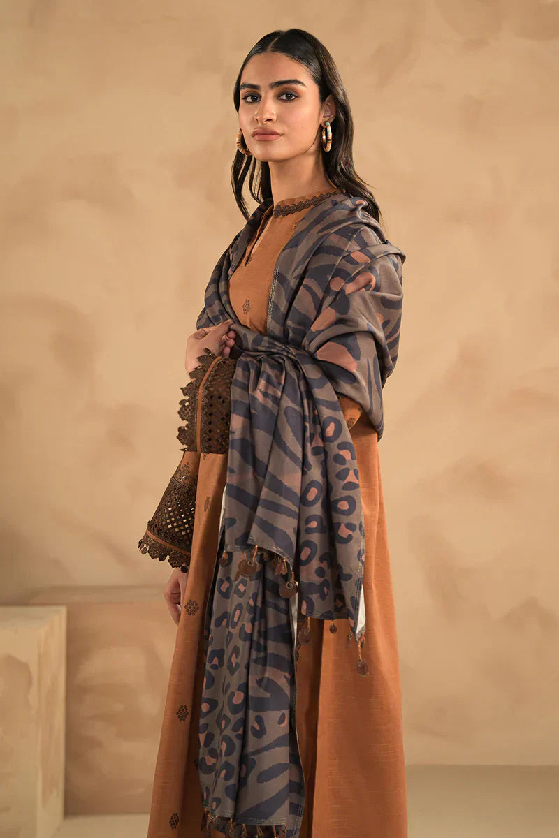 NIshat Embroidered Lawn 3 Piece Suit D/689