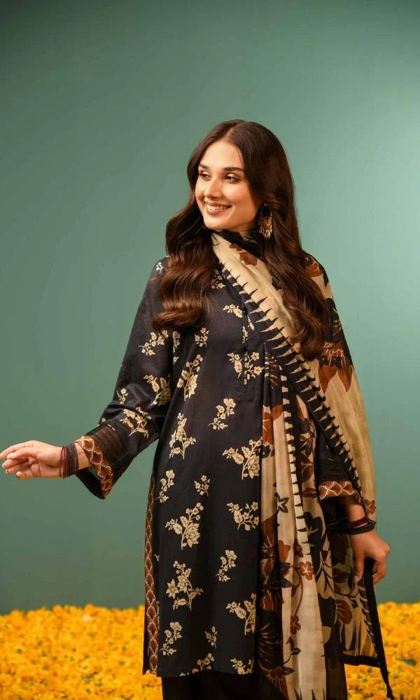 Mushq Embroidered Winter Three Piece MQ-29