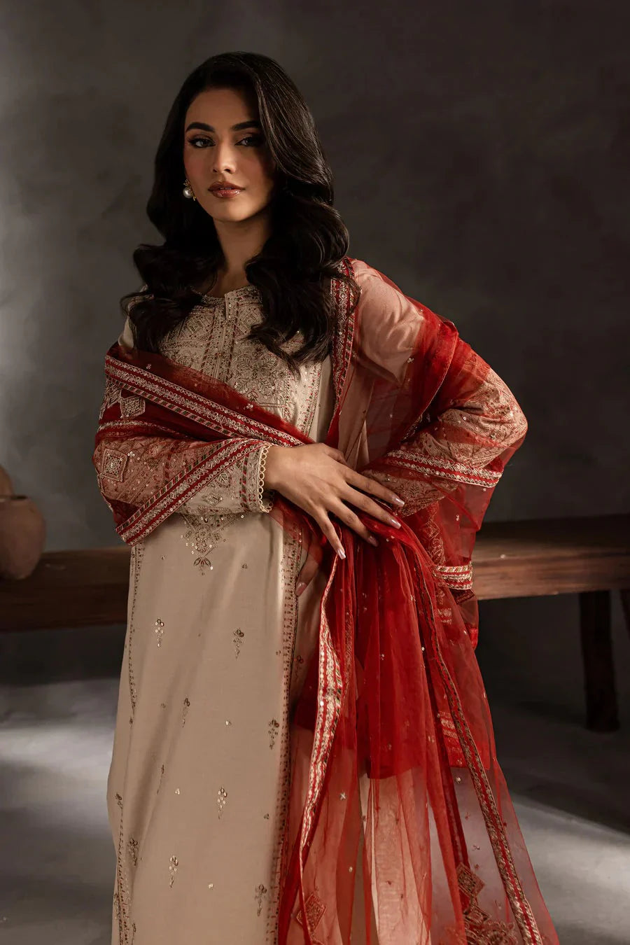 laam Embroidered Lawn 3 Piece Suit skin laam-44