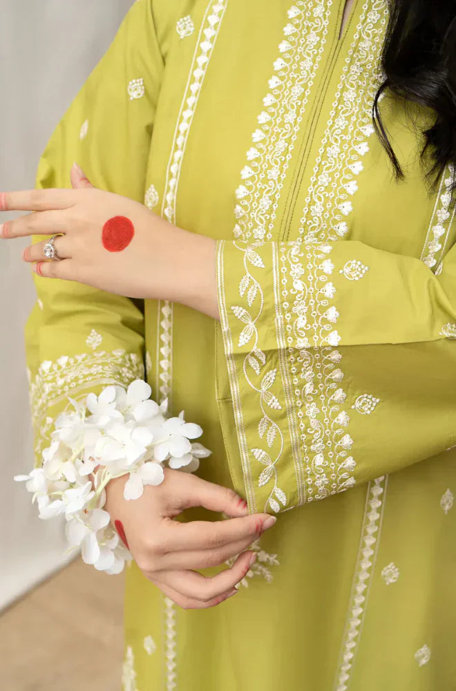 Urge Embroidered Dhanak 3 Piece UR-720