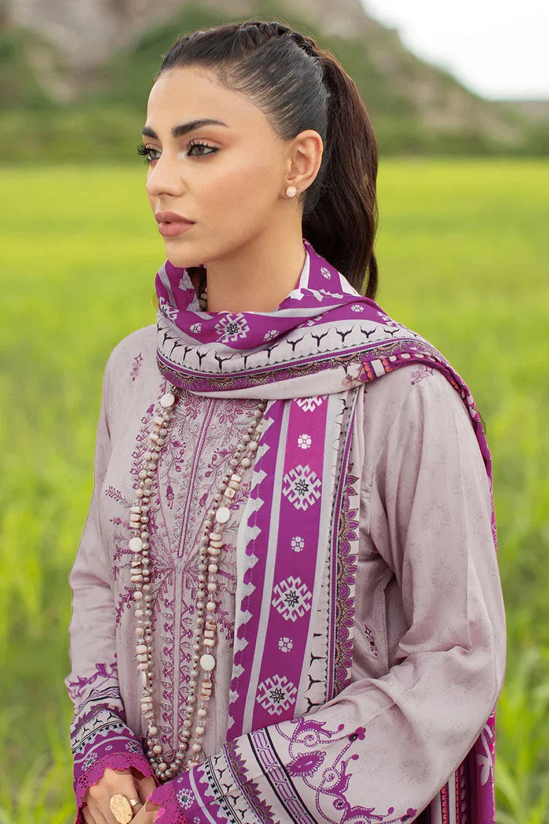 Sapphire Embroidered Lawn 3 Piece Suit D/932