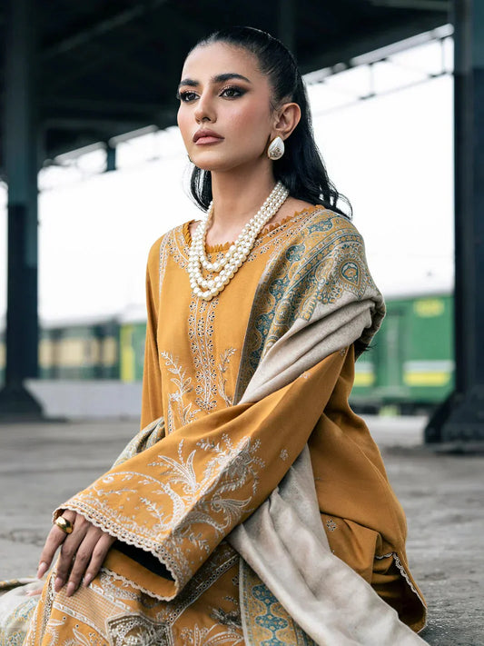 Izel Three Piece Embroidered Dhanak D-92