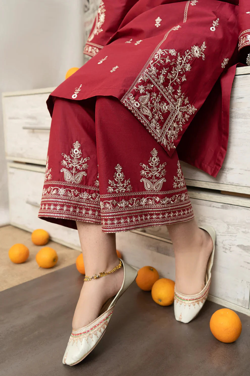Urge Embroidered Dhanak 3 Piece UR-696