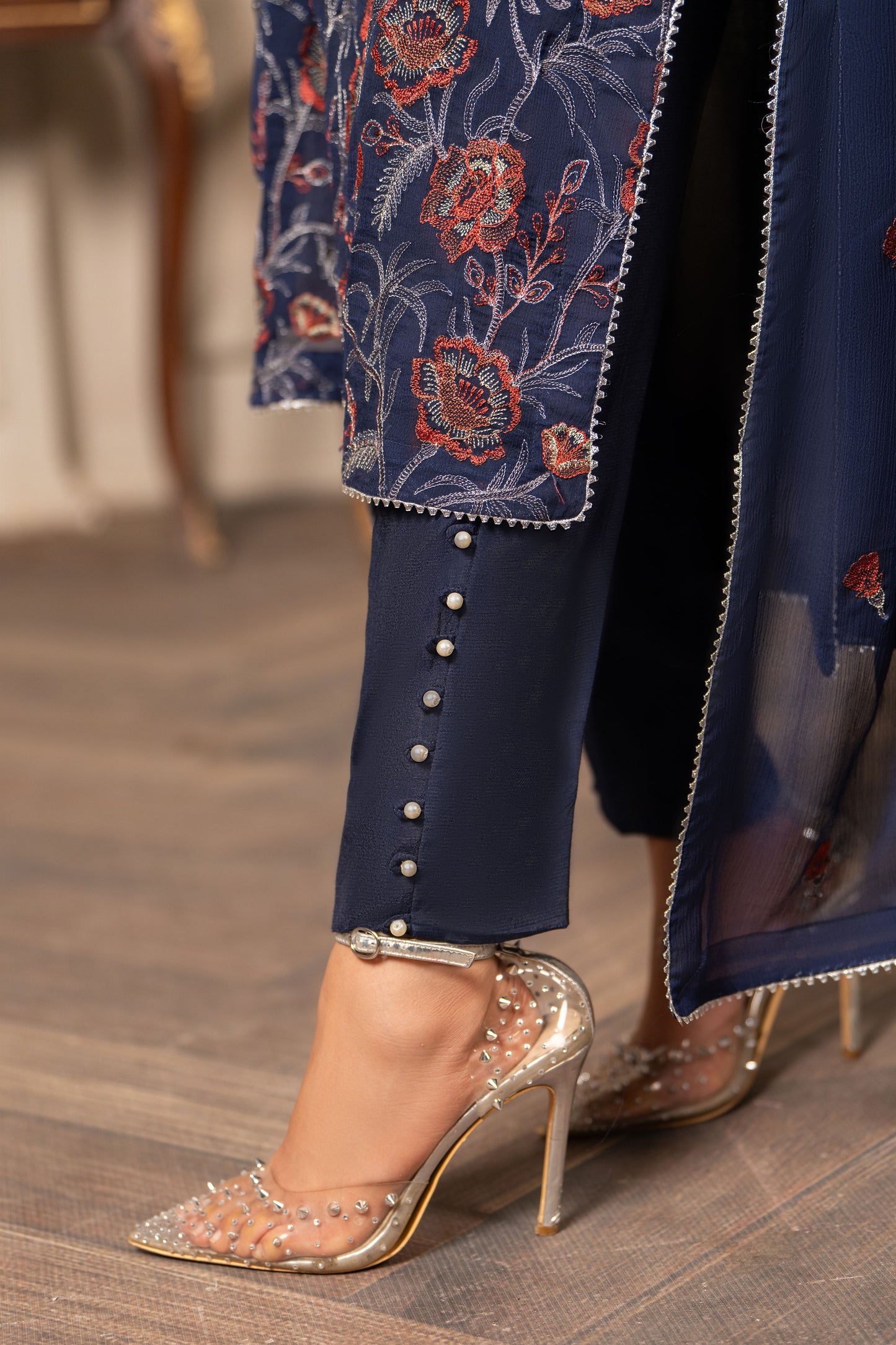 Bareeze Embroidered Lawn 3 Piece Suit D/43