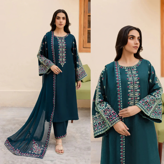 Garnet Embroidered lawn Three Piece noors D/34