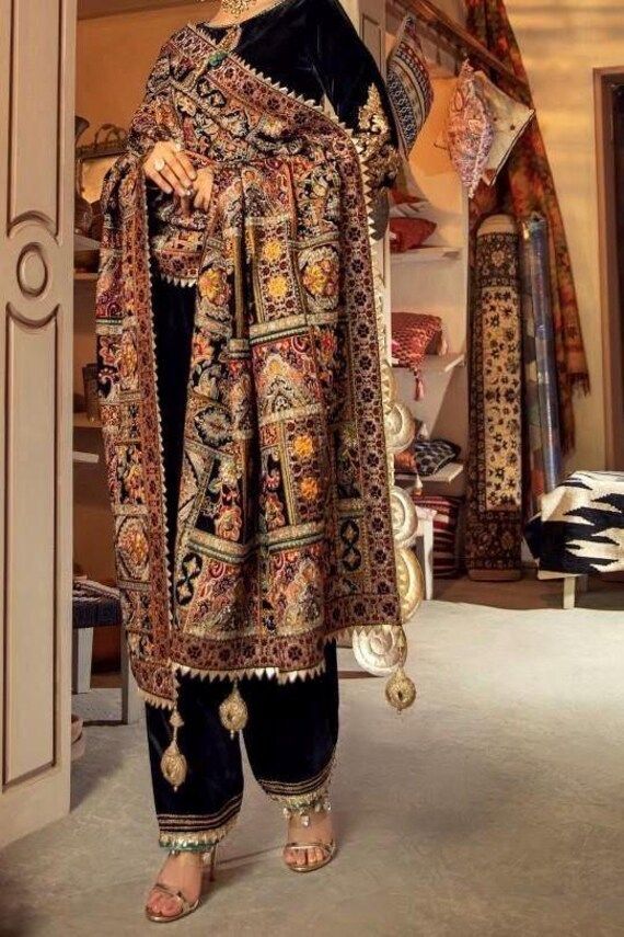 Black Embroidered Velvet 3 piece With Karandi Shawl - FCC ZC-115