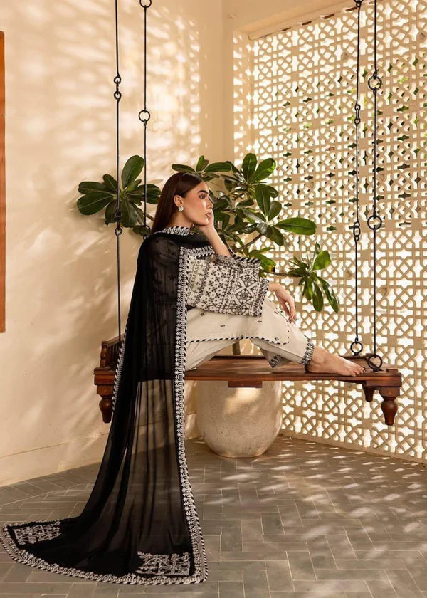 Batik Embroidered Lawn 3 Piece Suit BT-88